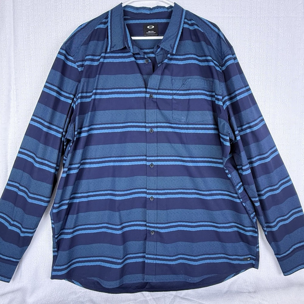 Oakley Men's Long Sleeve Utility Button Up Shirt 2XL Blue Striped